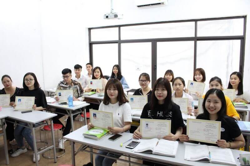 Tiến hành đăng ký trước khi mở trung tâm ngoại ngữ