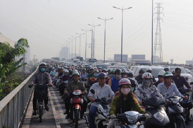 Đi làm sớm sẽ tránh được kẹt xe