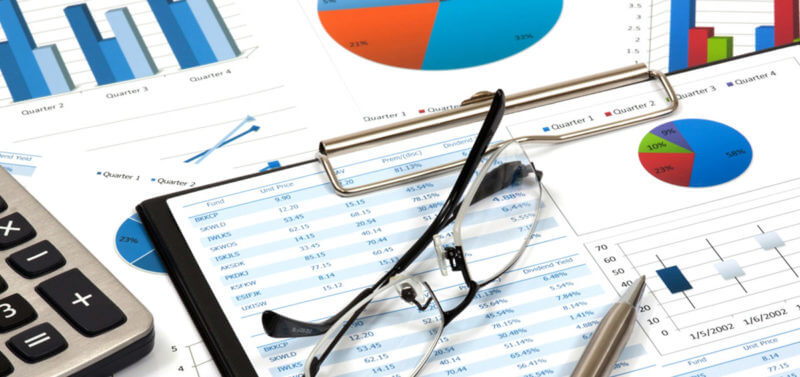 Dựa vào chi phí sản xuất thực tế và tỷ lệ chi phí sản xuất để kế toán