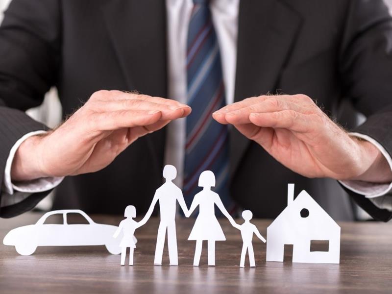 Những rào cản và thuận lợi của nghề bán bảo hiểm