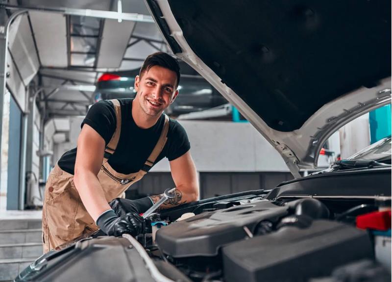 Công nghệ ô tô không phải ngành học dễ dàng