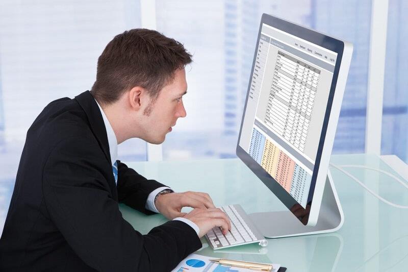 Kiểm tra, theo dõi các nghiệp vụ kế toán phát sinh