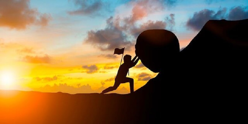 Kiên trì cần sự thực tế