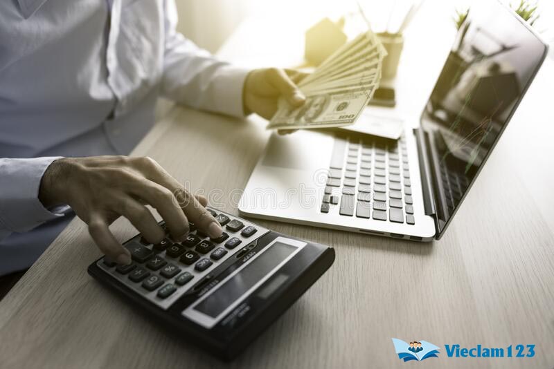 Kinh nghiệm làm việc trong CV tài chính rất quan trọng