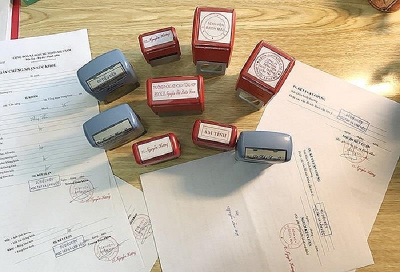 Đối với chủ thế, khách thể của tội phạm