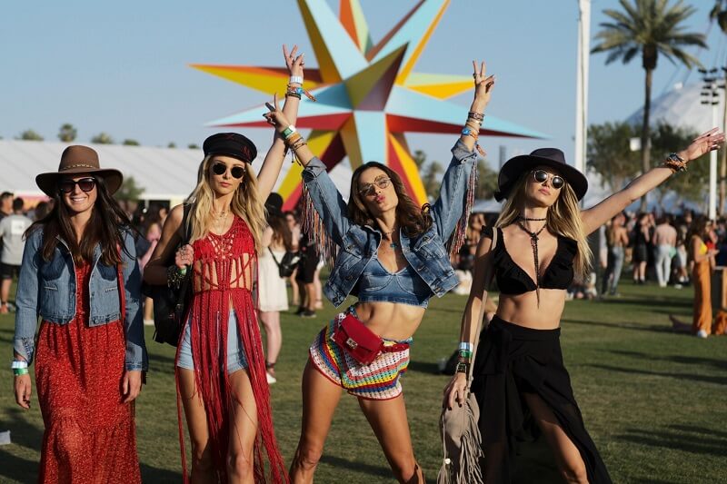 Trải nghiệm âm nhạc và ánh sáng hoành tráng tại lễ hội Coachella