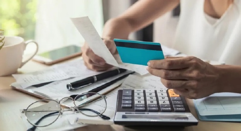 Đề xuất với nhân viên vay vốn để kiểm tra 