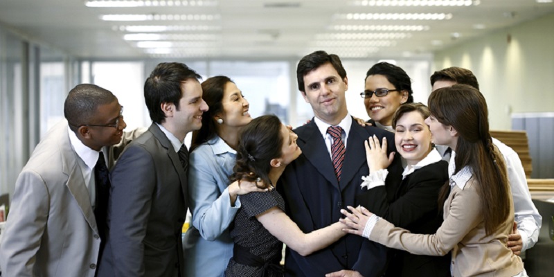 Lời chúc chia tay sếp chuyển công tác ấn tượng