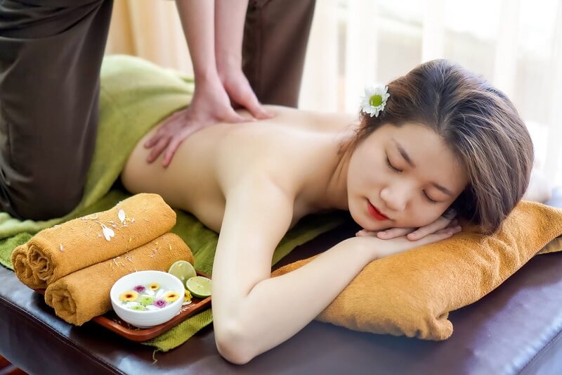 Massage thư giãn có lợi cho cơ thể và tinh thần