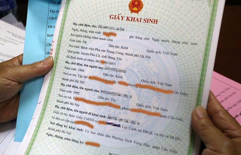 Lưu ý các thành phần khác trong đơn xin đổi tên cho con