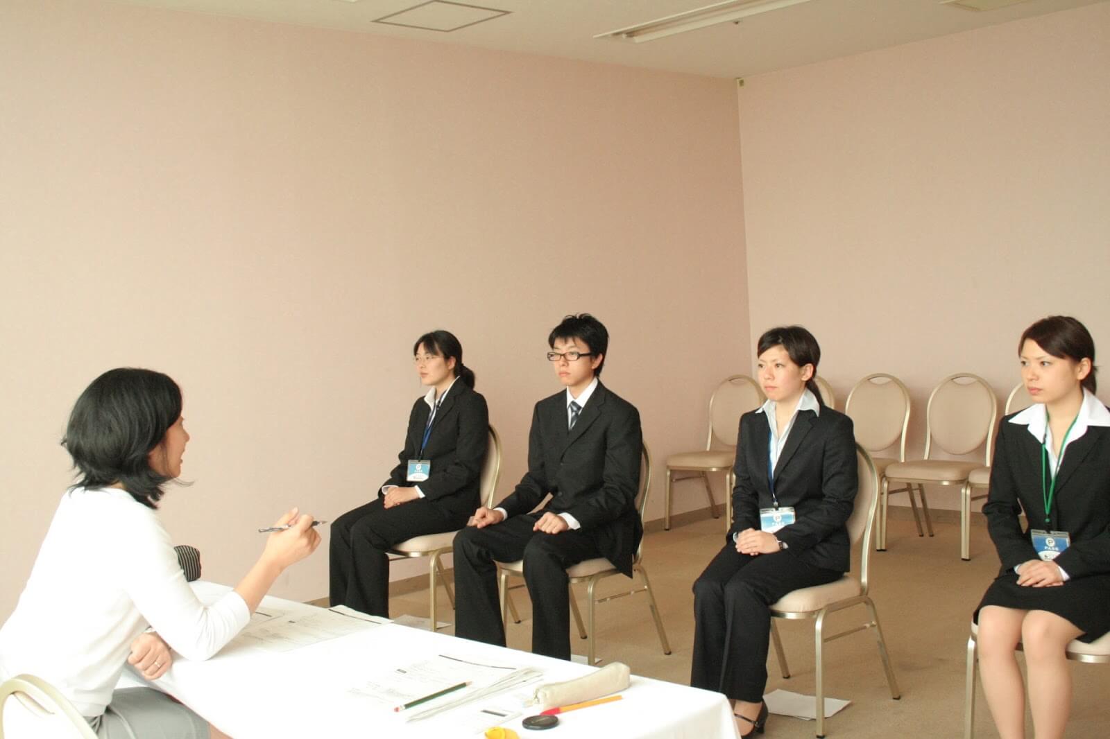 Những lưu ý khi sử dụng từ vựng Tiếng Nhật để viết CV