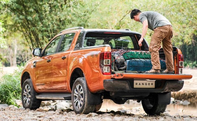 Lưu ý số lượng người và hàng trên xe