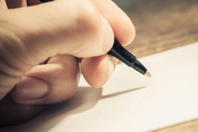 Hoàn thiện mẫu đơn xin cấp lại giấy chứng sinh