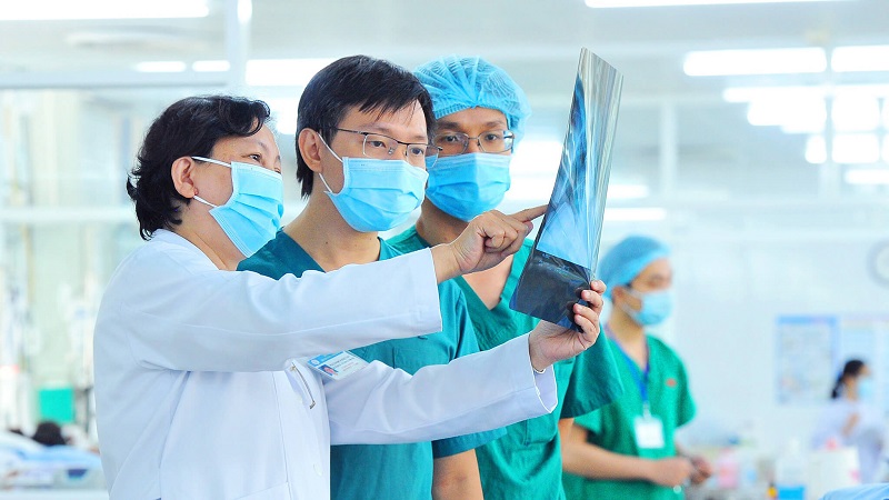 Nêu rõ bệnh án và lý do chuyển viện