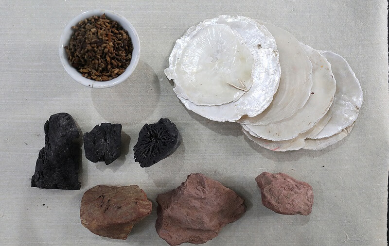 Màu sắc lấy từ nguyên liệu thiên nhiên