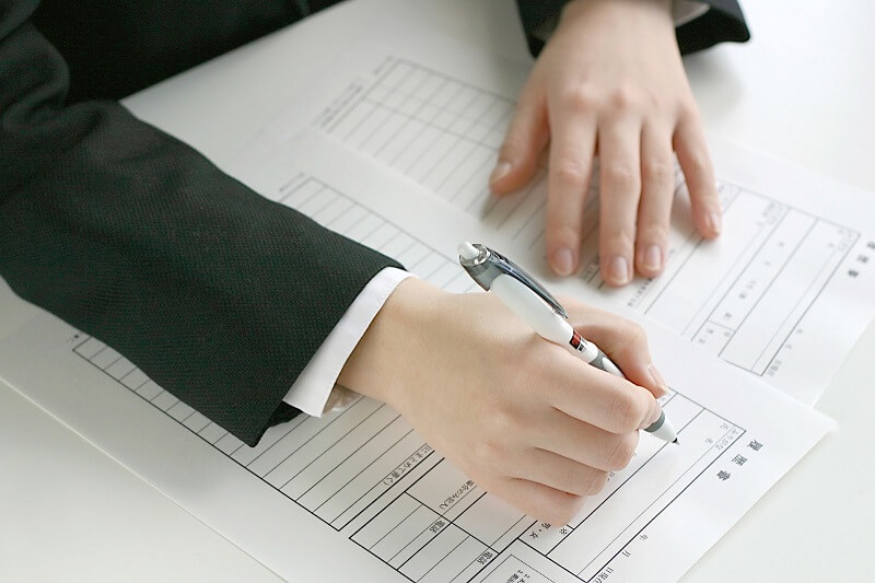 Cần trình bày đầy đủ các thông tin theo mẫu