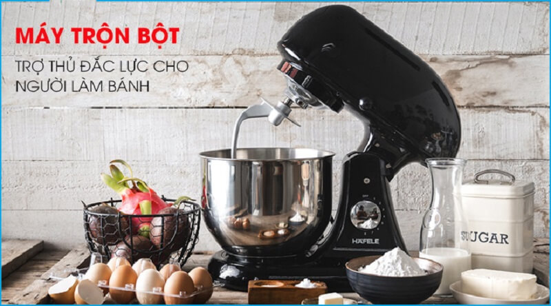 Hiện nay người ta sử dụng máy móc hỗ trợ quá trình làm bánh mì