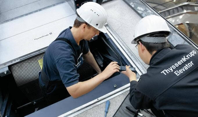 Ky thuật viên cơ khí thang máy