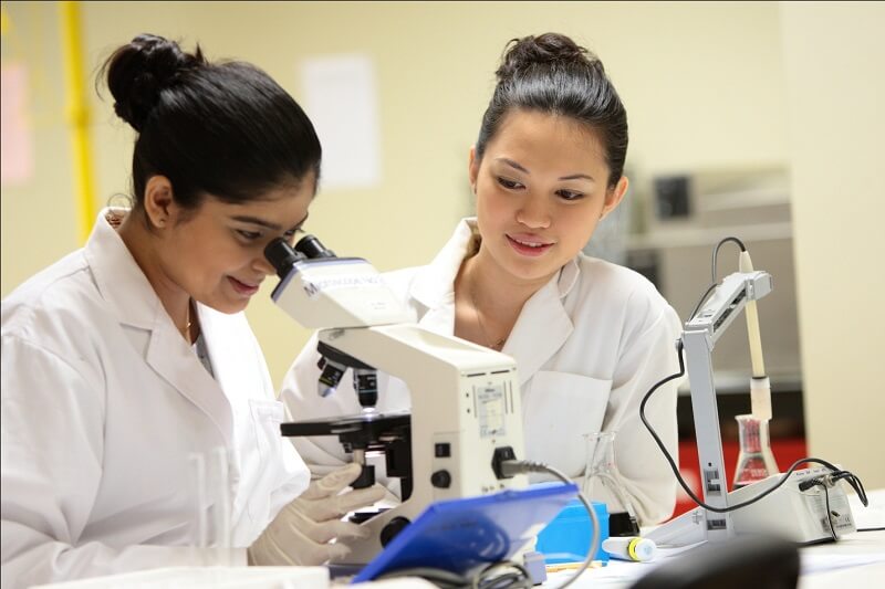 Trả lời ngành kỹ thuật xét nghiệm y học là gì