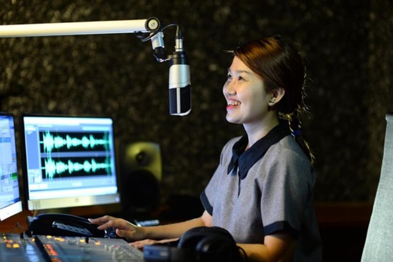 Tìm hiểu ngành phát thanh viên ở Việt Nam