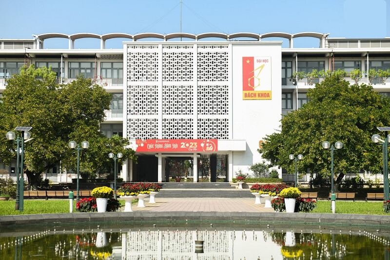 Ngành quản lý công nghiệp học trường nào uy tín