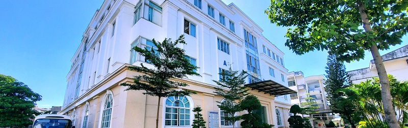 Ngành tiếng Anh thương mại học trường nào?