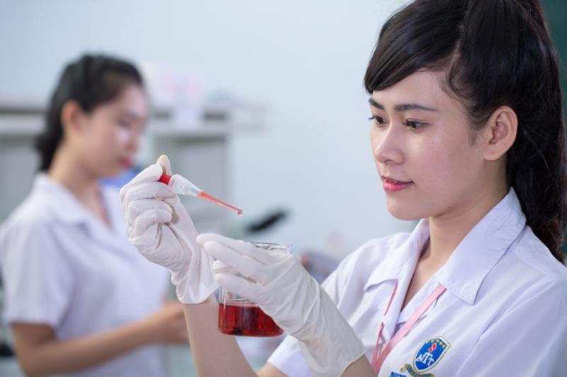 Nghiên cứu dược phẩm