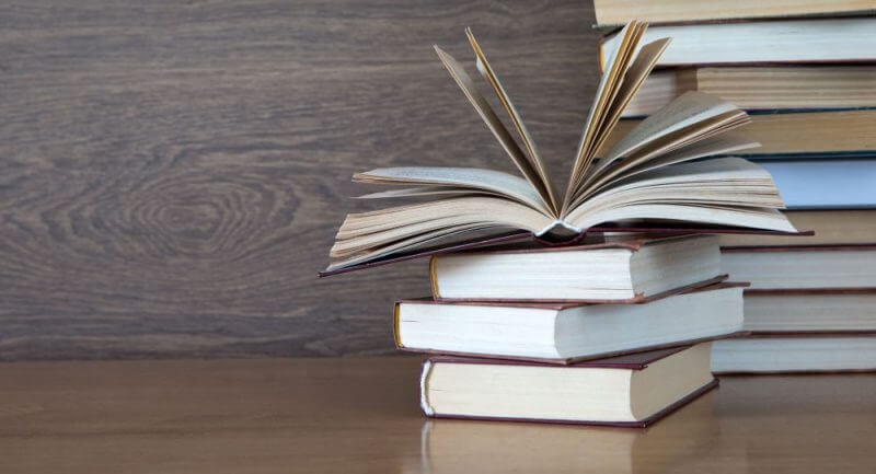 Cách lý giải nhân văn trong văn học Hán Nôm