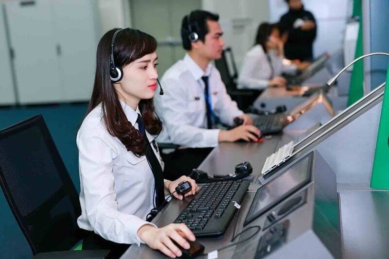 Nhân viên kiểm soát không lưu là gì?