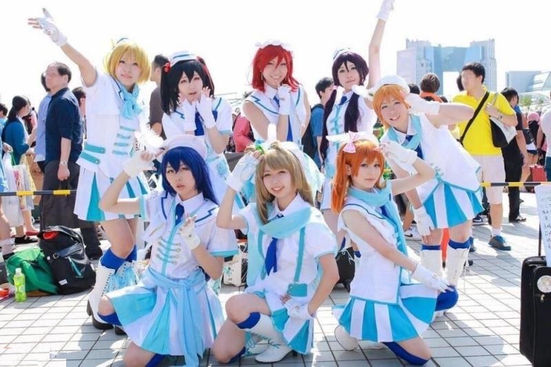 Cosplay hình ảnh nữ sinh mang vẻ đẹp trong sáng