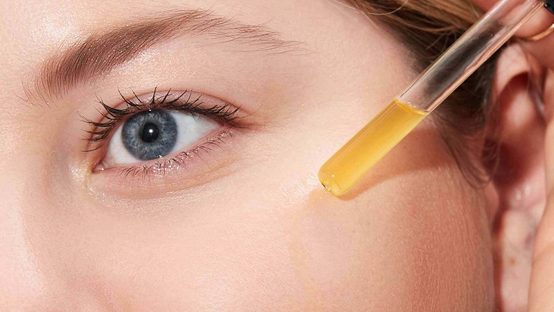 Sử dụng niacinamide cho da mụn