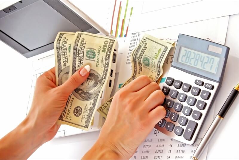 Chia thành những đặc điểm cụ thể