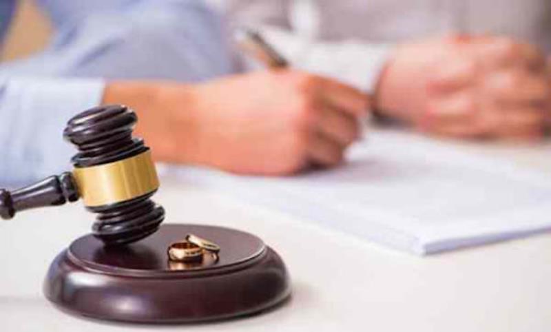 Nộp hồ sơ xin xác nhận tại cơ quan có thẩm quyền giải quyết