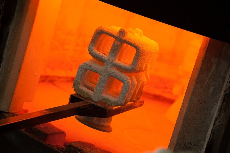 Thời gian nung nóng vật liệu khác nhau phụ thuộc vào yêu cầu về vật liệu