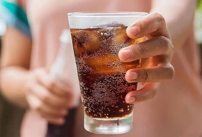 Nước uống có ga - chớ dùng kẻo say xe phát hoảng