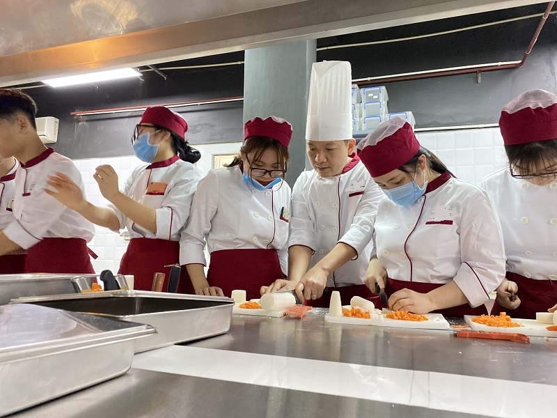 ​Giải quyết và hỗ trợ ​