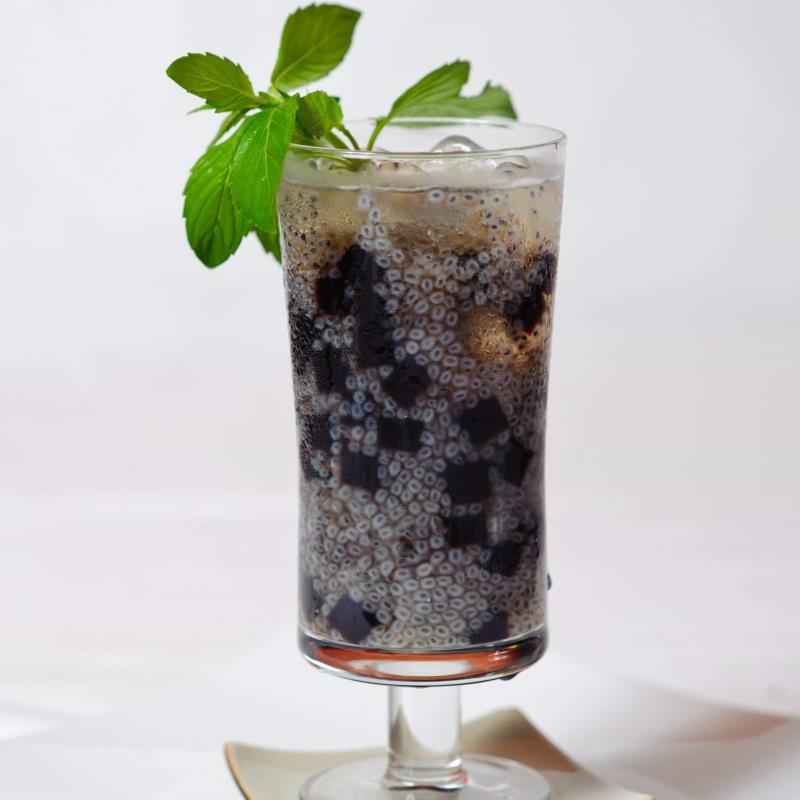 Hướng dẫn pha hạt đười ươi với mật ong