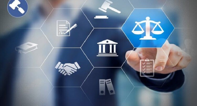 Mối quan hệ với chính trị