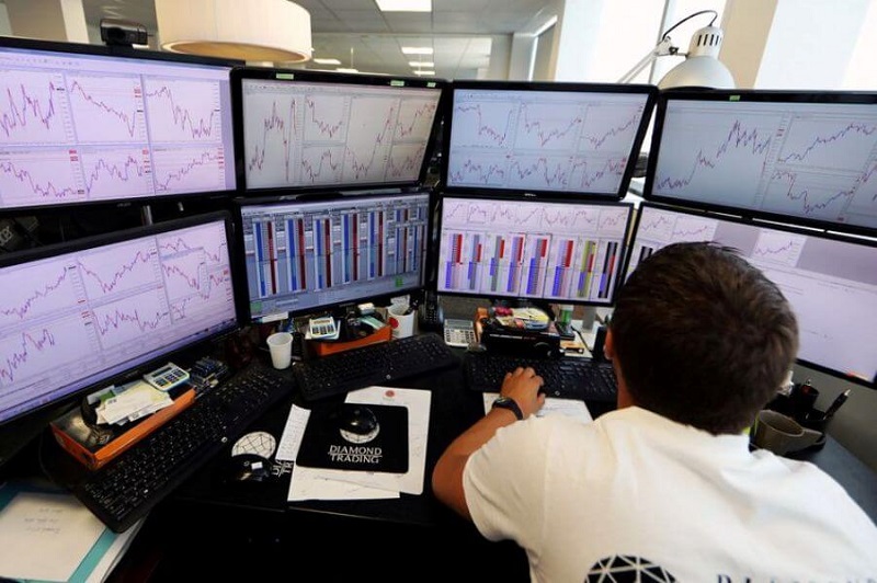 Đưa cổ phiếu về đúng giá trị