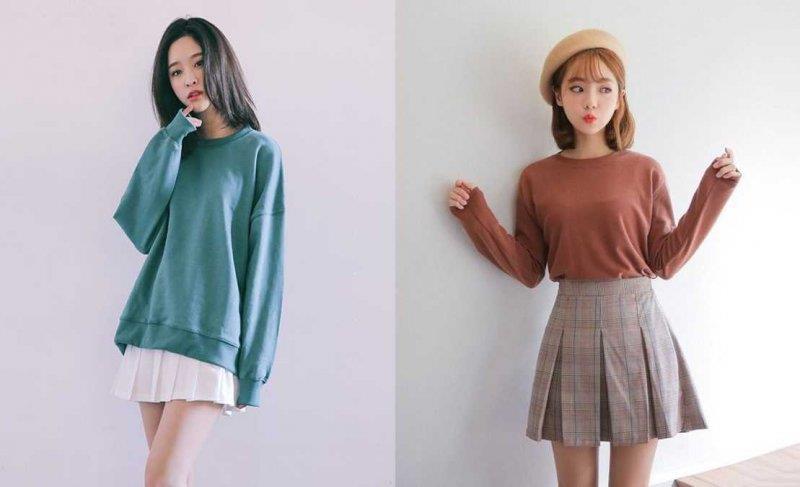 Sweater kết hợp cùng chân váy ngắn tạo nên sự cá tính