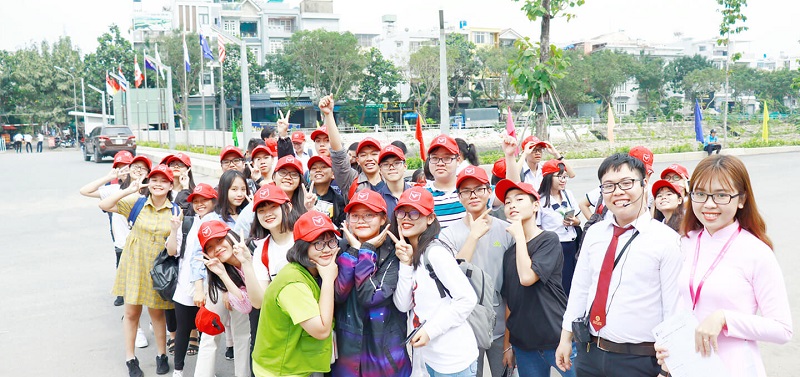 Làm hướng dẫn nghề nghiệp theo lịch