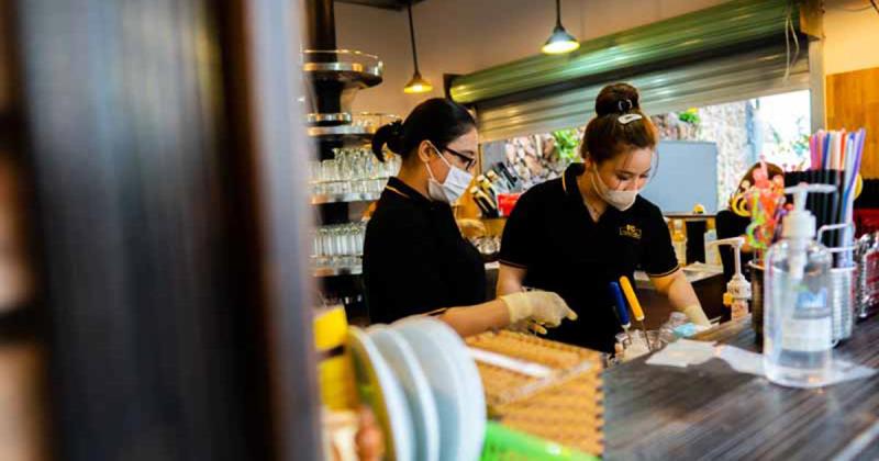 Rà soát lỗi trước khi gửi đơn xin việc quán trà sữa