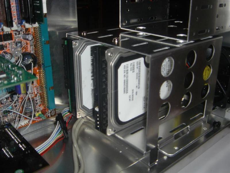 Những ưu và nhược điểm của Raid 0