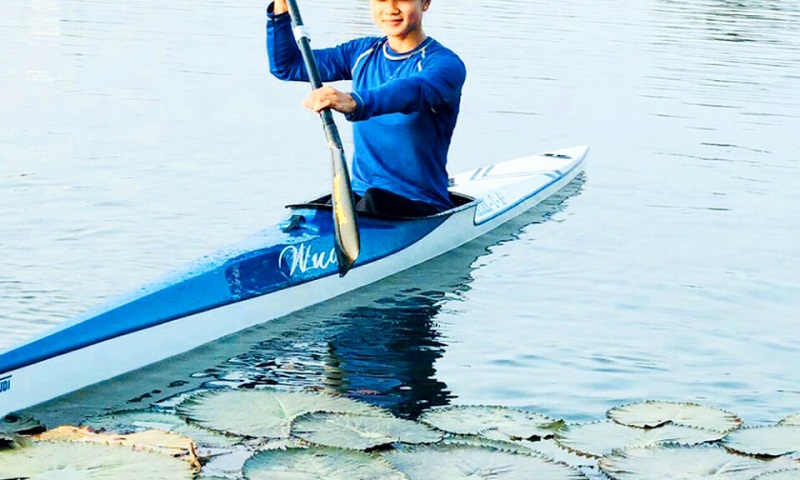 Dụng cụ khi chơi rowing