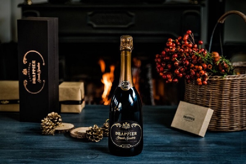 Nhiều phiên bản tương tự