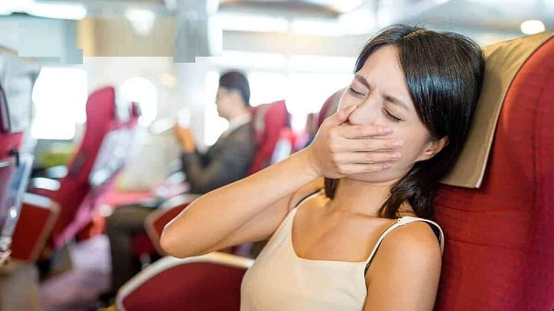 Không nên uống sữa khi đi xe vì chúng làm tăng cảm giác say xe