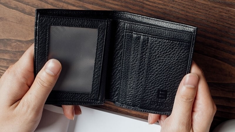 Sinh nhật sếp nam tặng ví da cao cấp