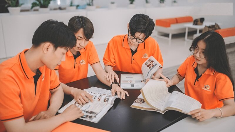 Sinh viên ngành thiết kế đồ họa trường Đại học FPT