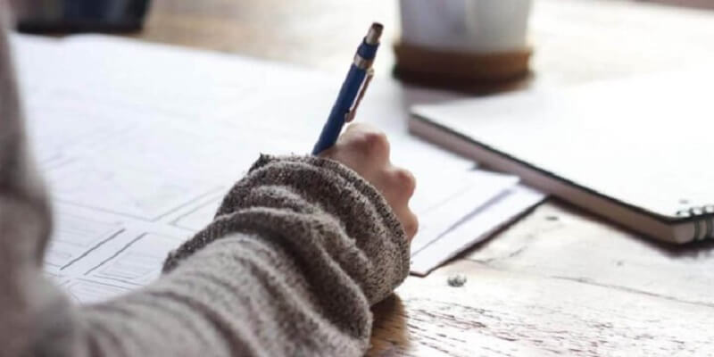 Sơ yếu lý lịch cho sinh viên mới ra trường nên giới hạn độ dài