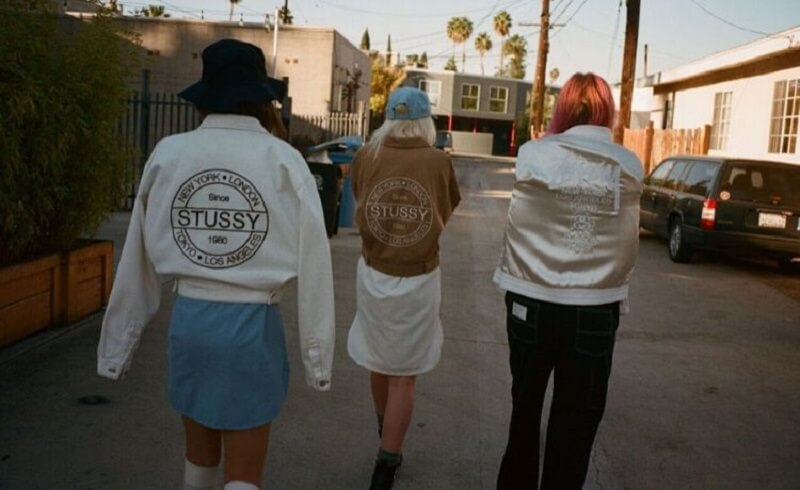 Stussy là một trong những thương hiệu thời trang streetwear đầu tiên